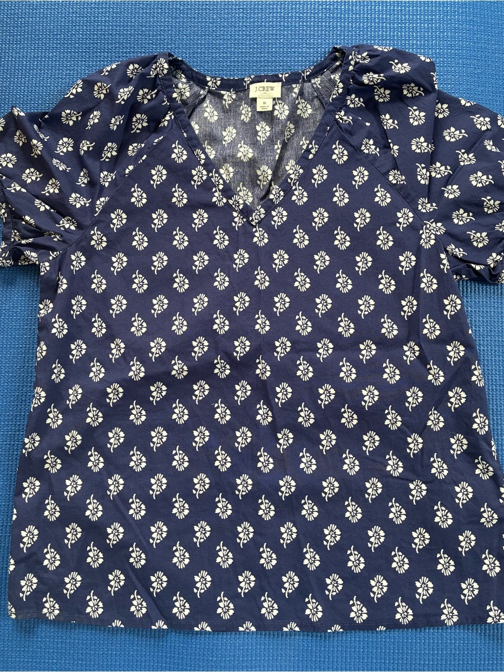 J. Crew Navy Floral V-Neck Short Sleeve Top